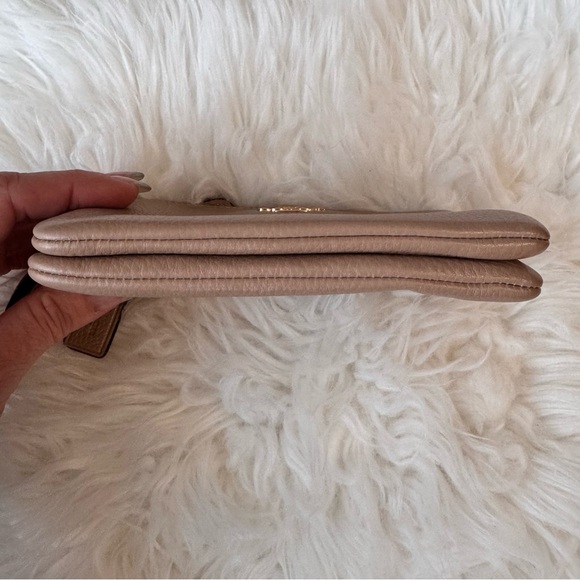 Coach Double Corner Zip Wristlet Beige Pebble Leather Wallet Clutch - Picture 4 of 8
